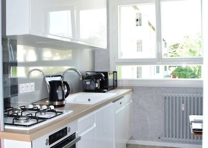 Apartment Pour Agreable Pause Au Parc ! Alencon